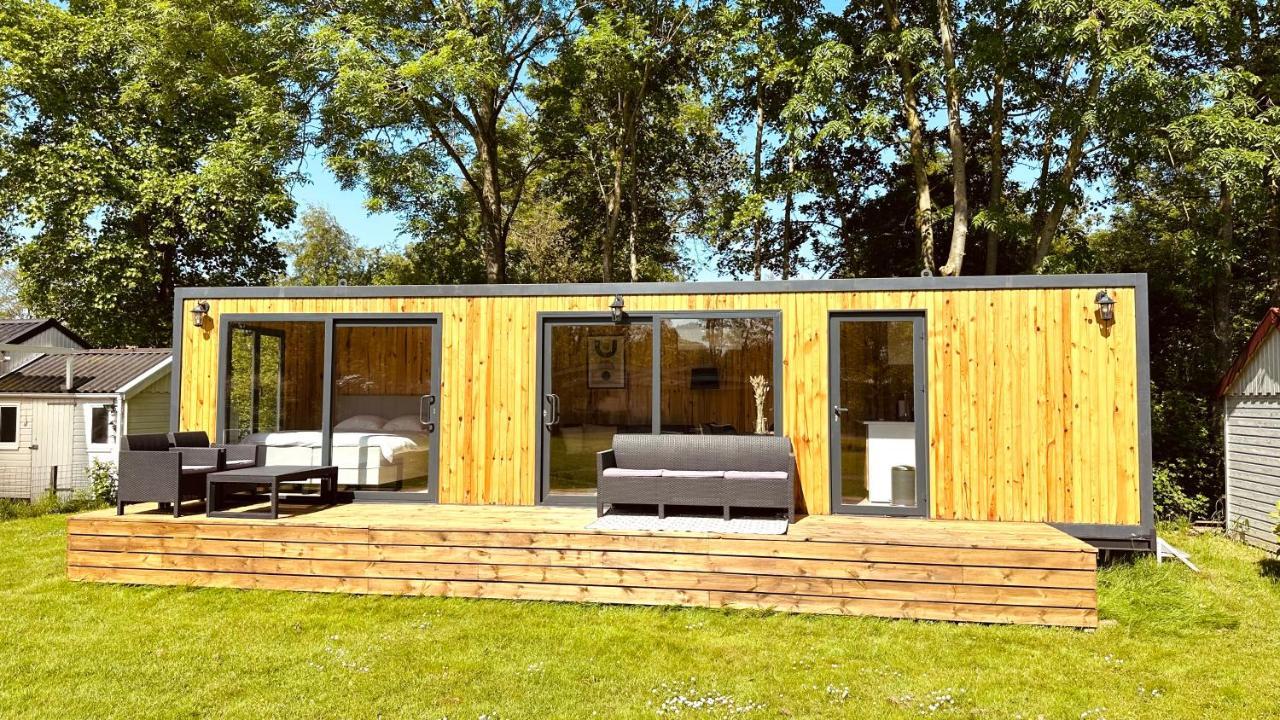 Matsloot Luxe Tiny House Bij Het Leekstermeer מראה חיצוני תמונה