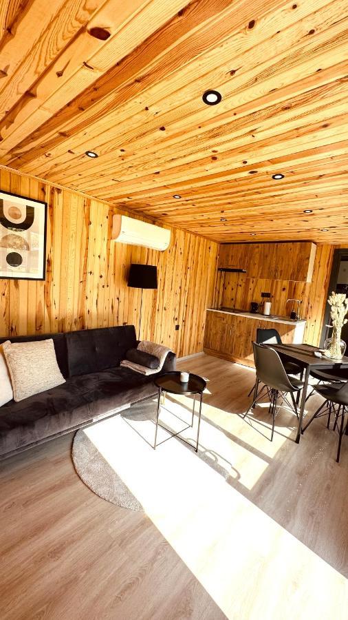 Matsloot Luxe Tiny House Bij Het Leekstermeer מראה חיצוני תמונה