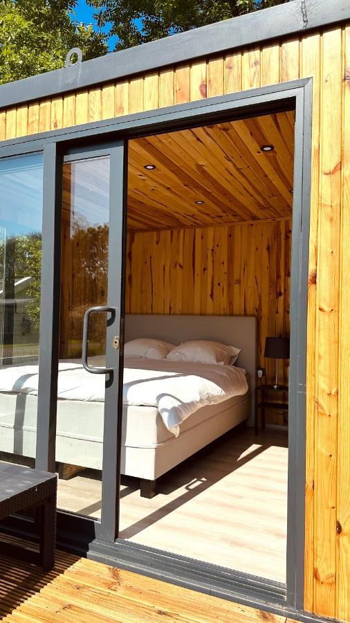Matsloot Luxe Tiny House Bij Het Leekstermeer מראה חיצוני תמונה