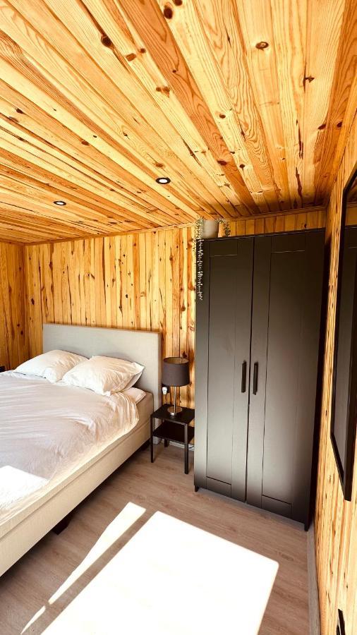Matsloot Luxe Tiny House Bij Het Leekstermeer מראה חיצוני תמונה